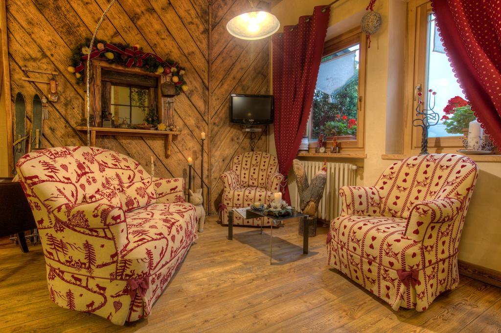 B&B Residence Checrouit 쿠르마예 외부 사진