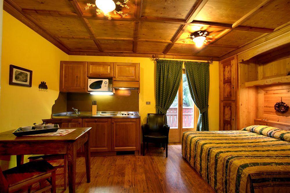 B&B Residence Checrouit 쿠르마예 외부 사진