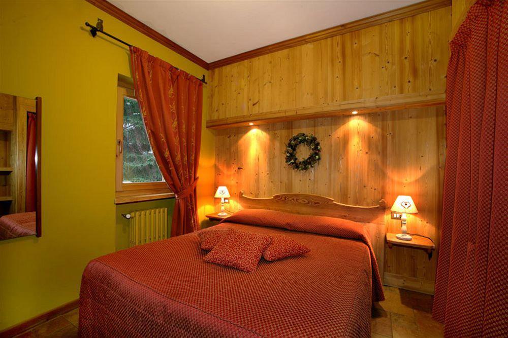B&B Residence Checrouit 쿠르마예 외부 사진