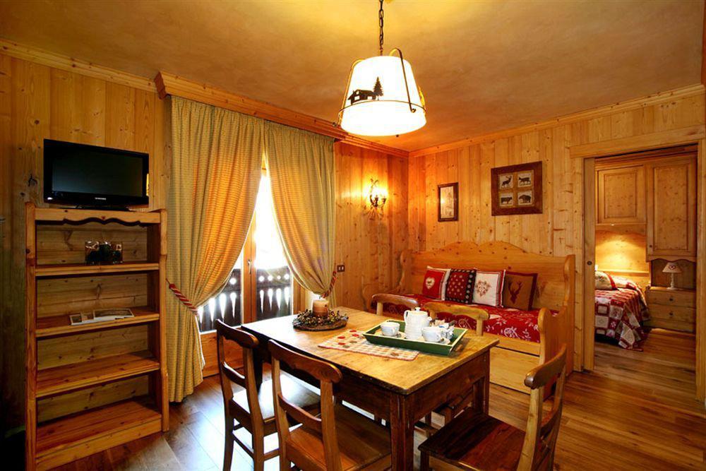 B&B Residence Checrouit 쿠르마예 외부 사진